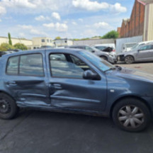 Feu arriere principal gauche (feux) RENAULT CLIO 2 CAMPUS Photo n°8