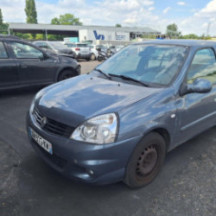 Feu arriere principal gauche (feux) RENAULT CLIO 2 CAMPUS Photo n°11