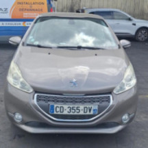 Pare choc avant PEUGEOT 208 1 Photo n°16